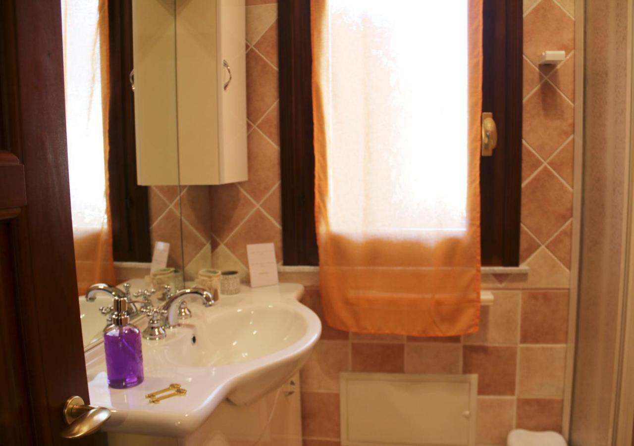 Sardinia Re Guest House Sassari Dış mekan fotoğraf