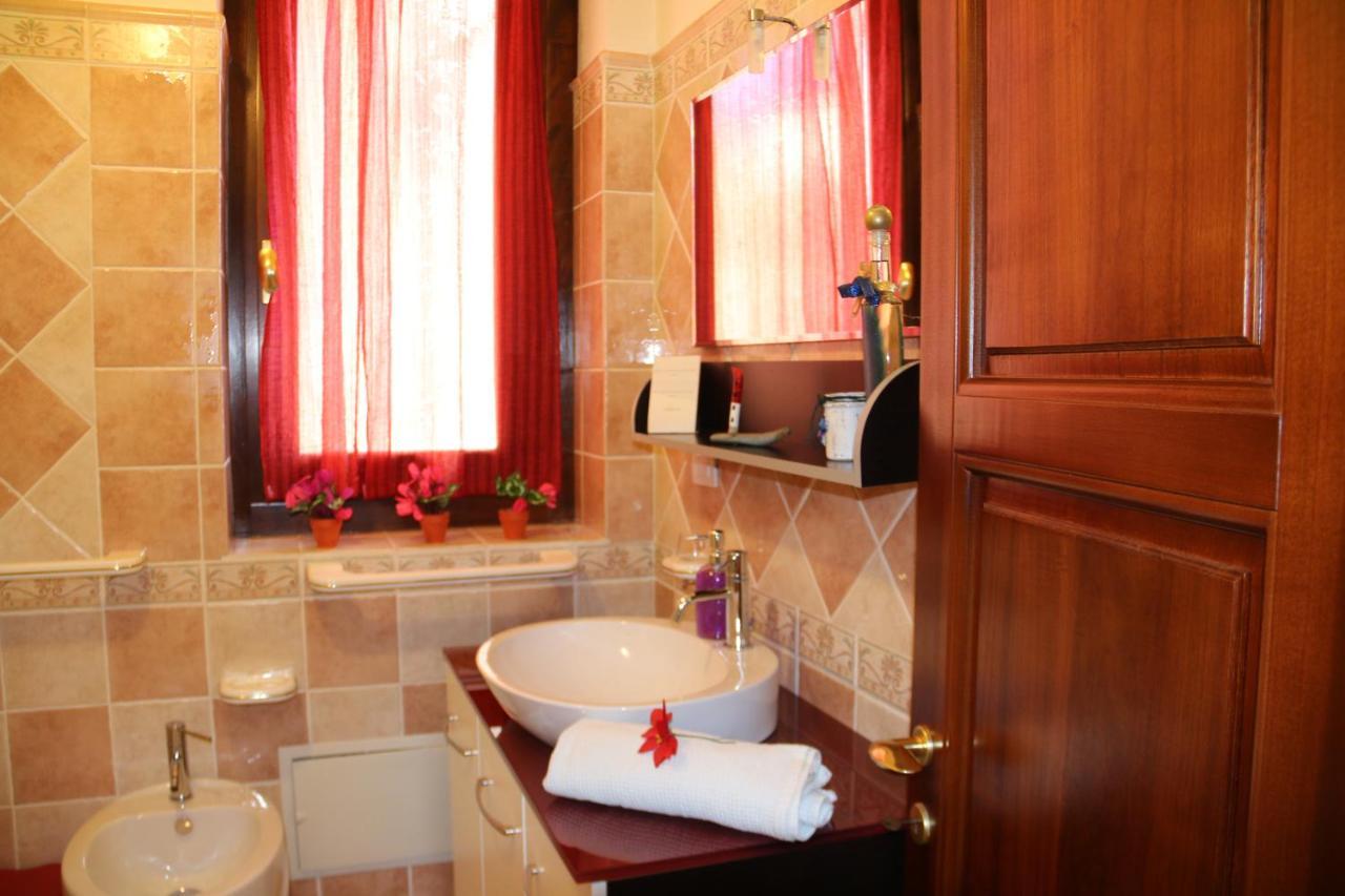 Sardinia Re Guest House Sassari Dış mekan fotoğraf